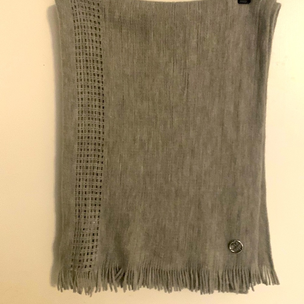 Calvin Klein Grey Knit Scarf